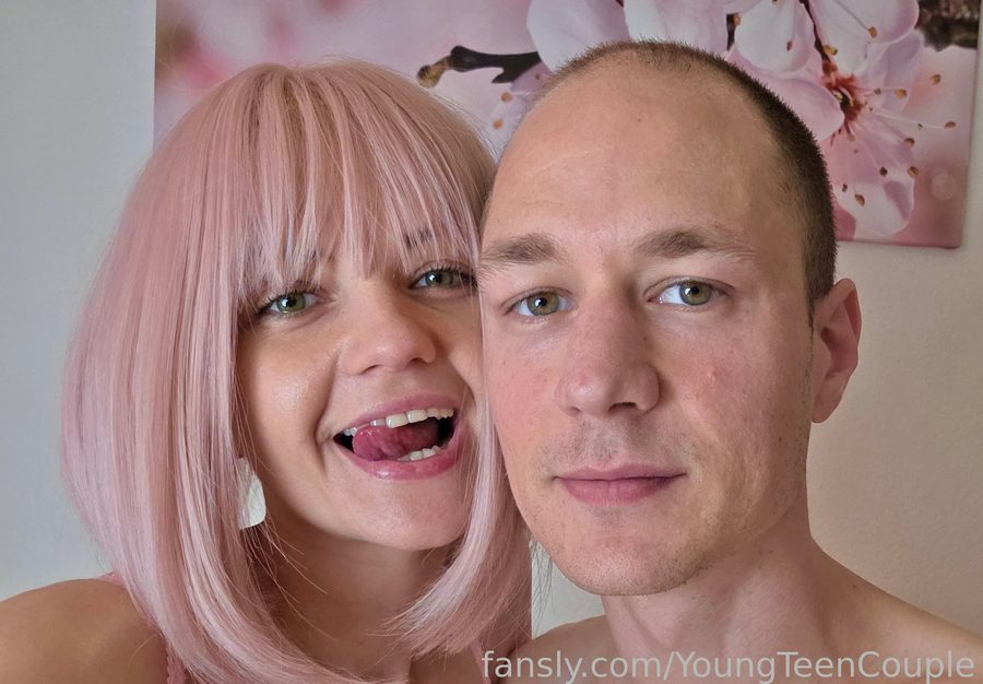 YoungTeenCouple